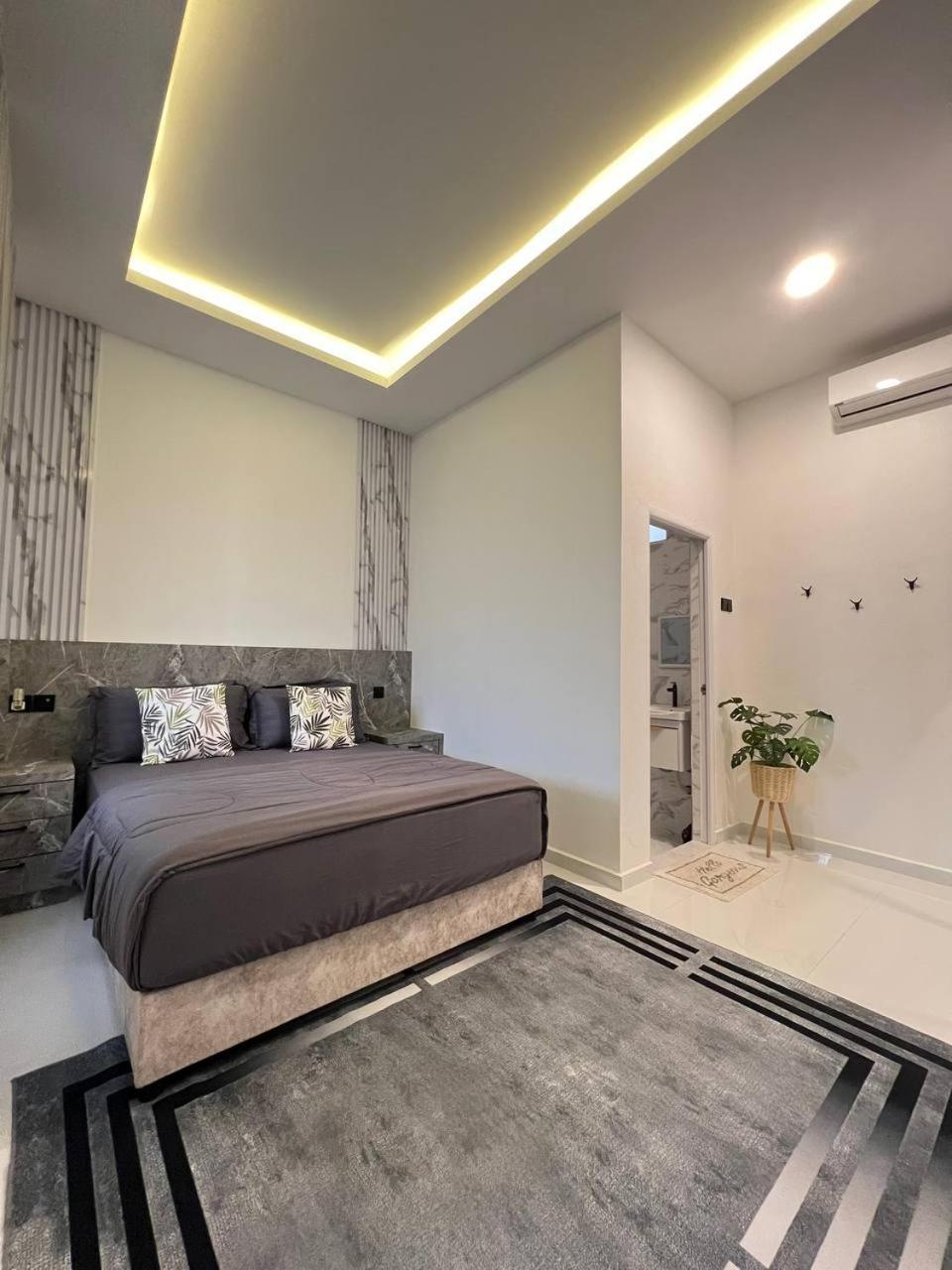 Auranad Tinyhouse Bandar Tanah Merah Wifi Netflix Экстерьер фото