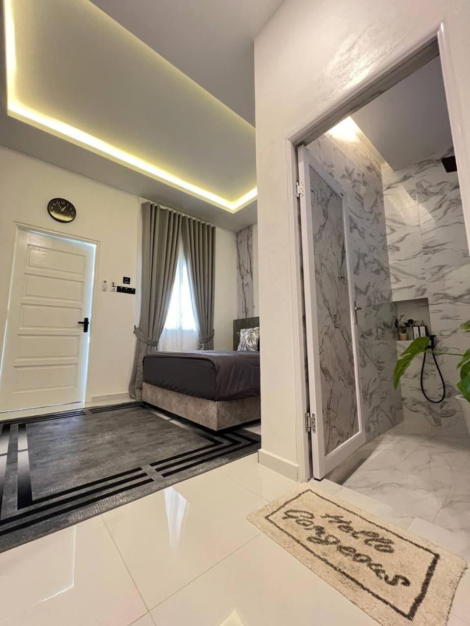 Auranad Tinyhouse Bandar Tanah Merah Wifi Netflix Экстерьер фото
