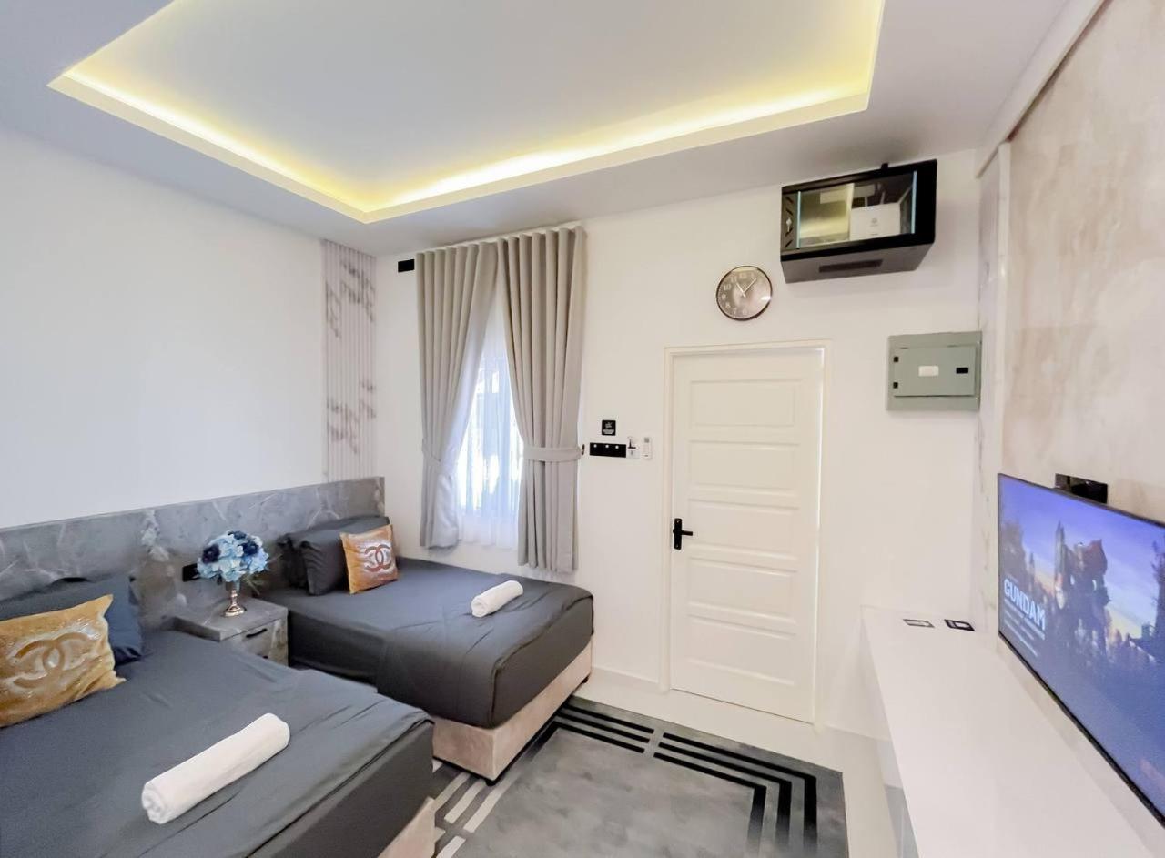 Auranad Tinyhouse Bandar Tanah Merah Wifi Netflix Экстерьер фото
